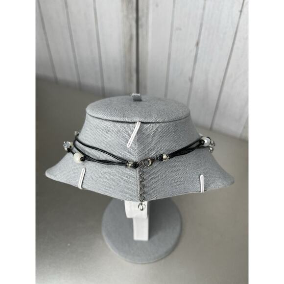 White Pearls & Leather Necklace Freshwater Pearl Multi Strand Adjustable - Picture 3 of 4